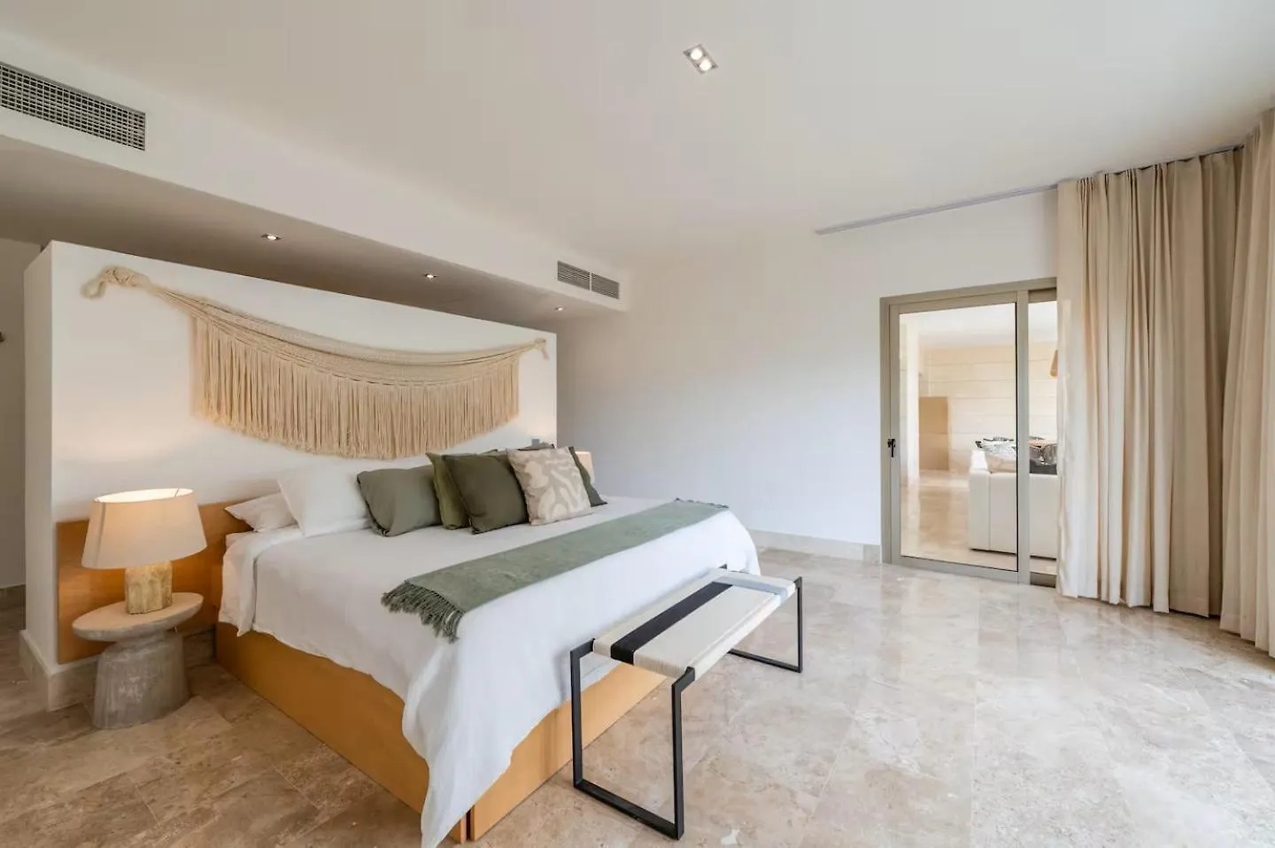 La Amada Residences Private Beach Getaway With Pools & Gym Cancun