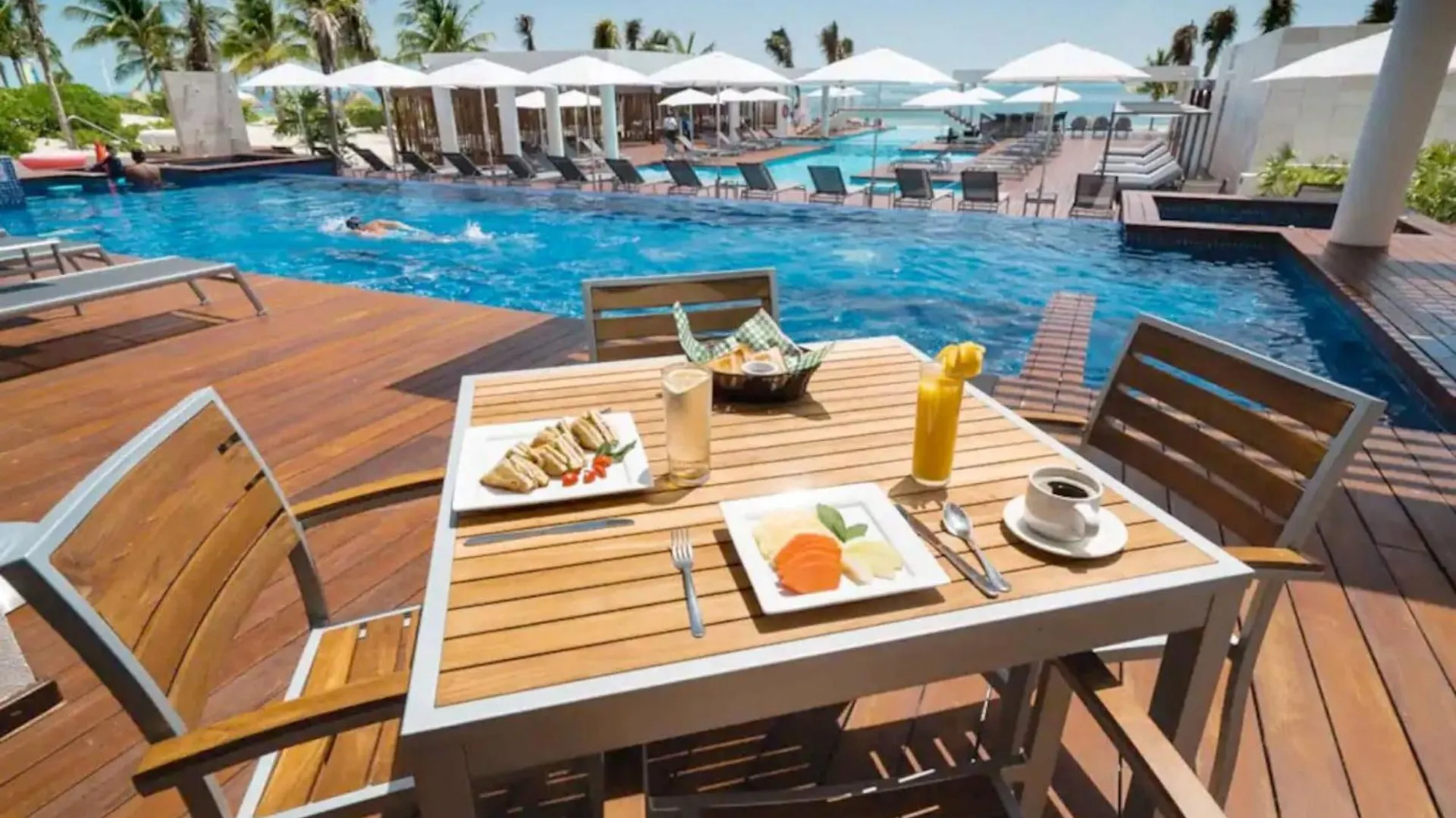 Apartment La Amada Residences Private Beach Getaway With Pools & Gym Cancun