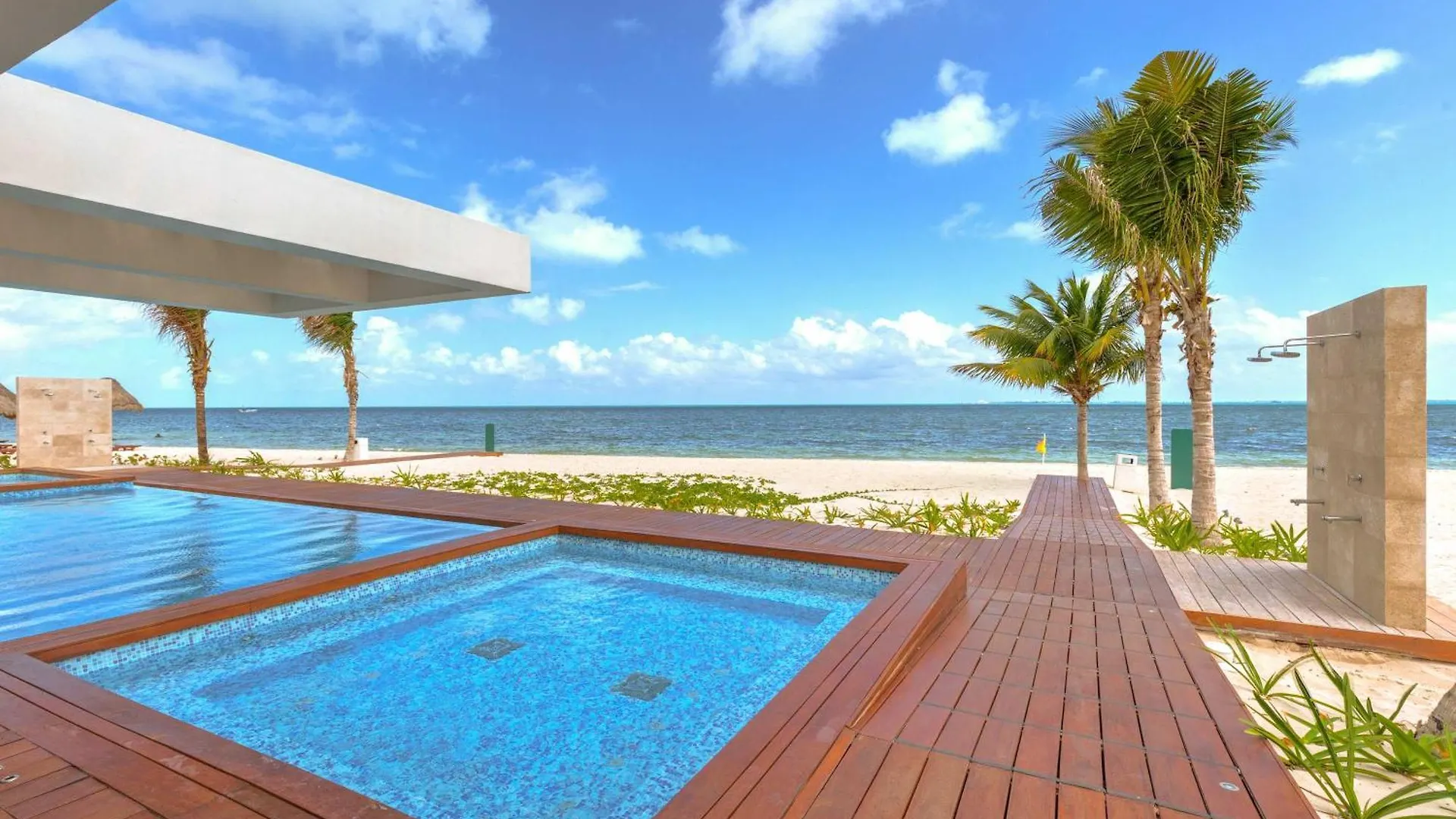 La Amada Residences Private Beach Getaway With Pools & Gym Cancun 0*,  Mexico