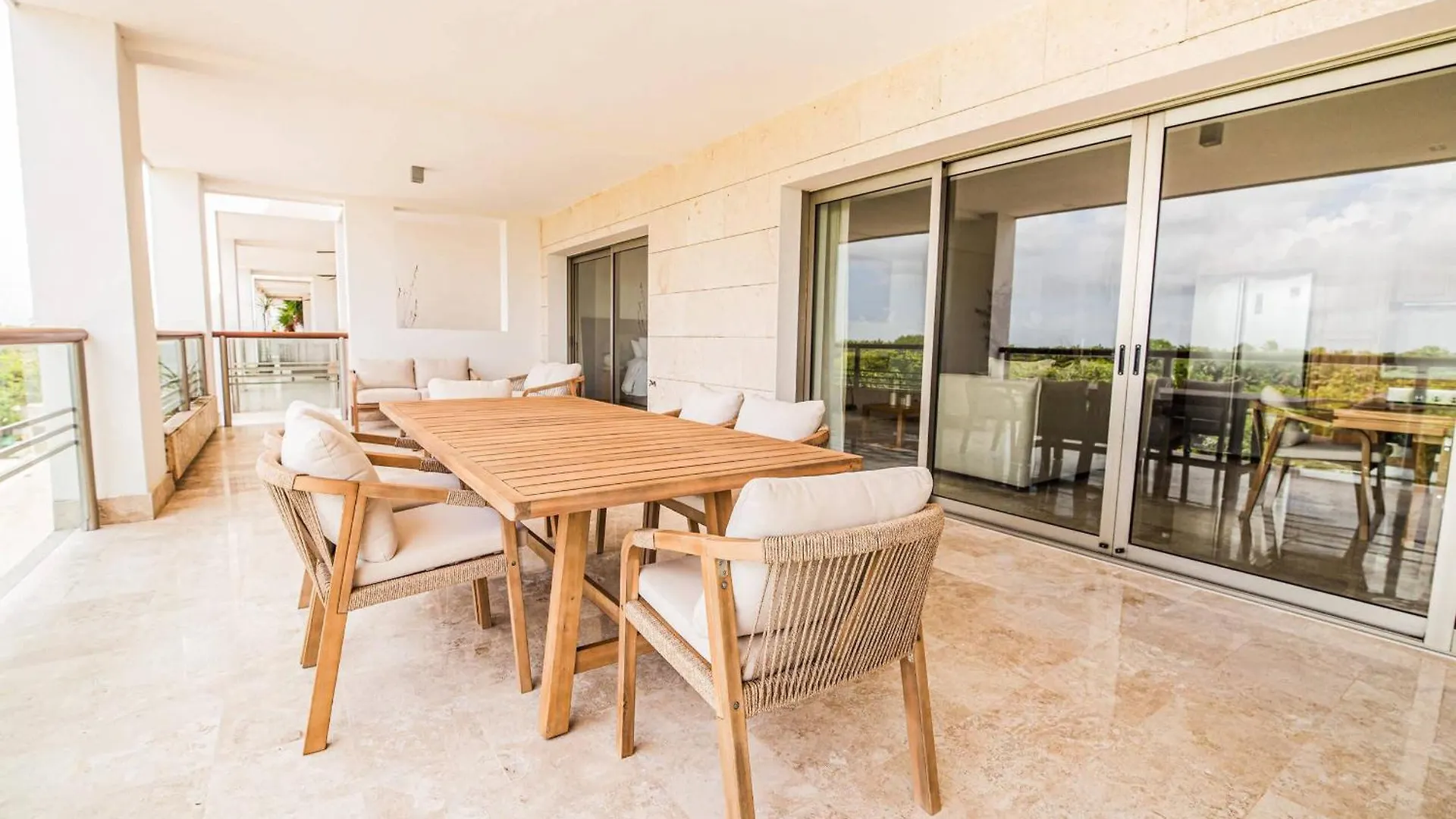 Apartment La Amada Residences Private Beach Getaway With Pools & Gym Cancun Mexico