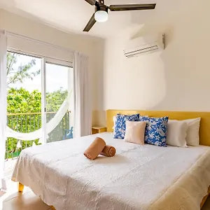 Apartment Bed Away, Cancun